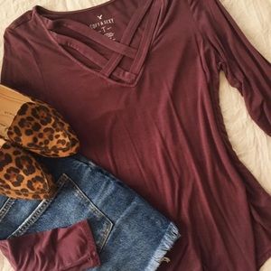American Eagle Long sleeve tee!